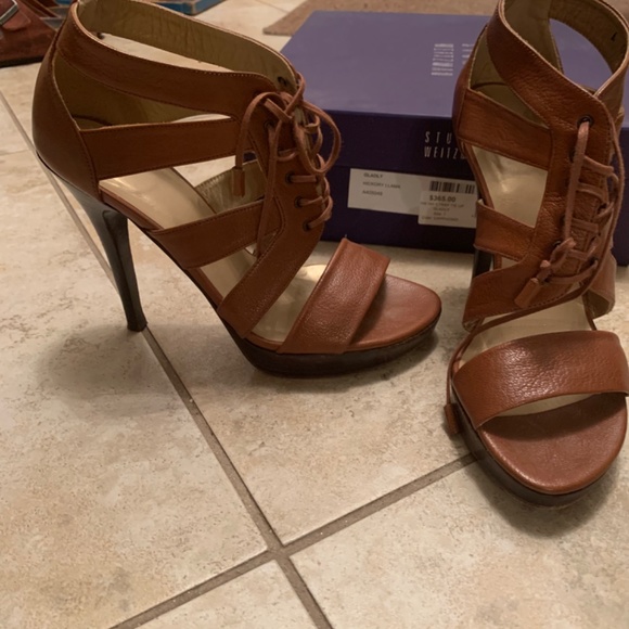 Stuart Weitzman 7M - Picture 3 of 4